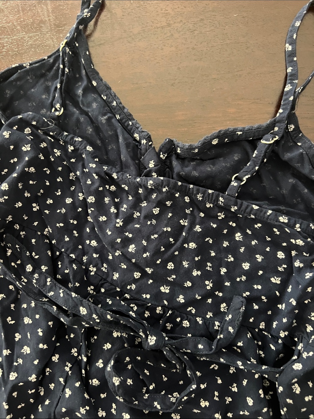 Brandy Melville Navy Floral Button-Front Cami Top - Picture 4 of 5